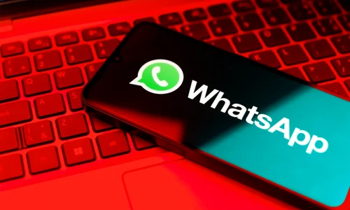 Escrocherie Whatsapp, foto shutterstock jpg