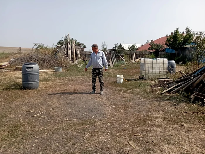 Oamenii caută apă cu disperare FOTO Cosmin Zamfirache
