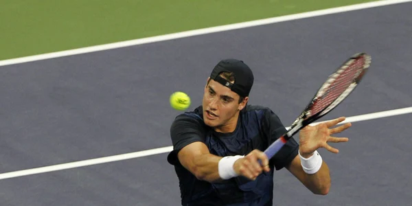 John Isner este cel de-al 5-lea tenisman ce depăşeşte cota de 1.000 de aşi în timpul unui sezon