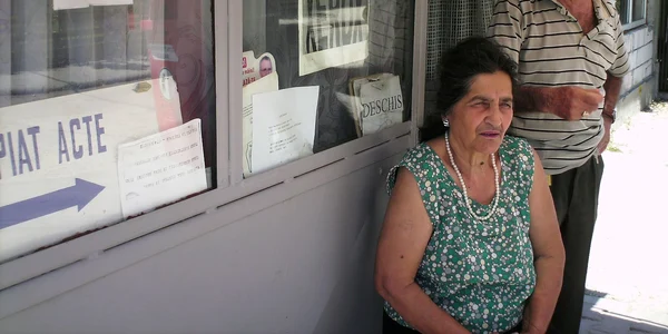 Soţii Turcitu din Balş sunt total nemulţumiţi de cei care au condus ţara după 1989