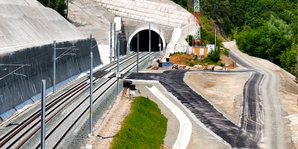 tunel feroviar la bata foto pro infrastructura png