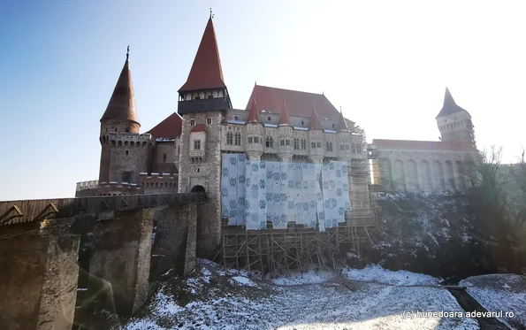 Castelul Corvinilor  FOTO Daniel Guță   ADEVĂRUL (20) jpg