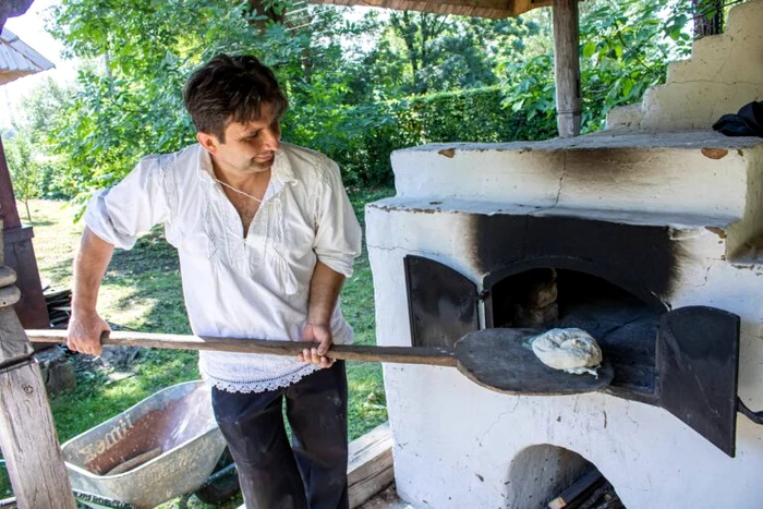 Cuptor tradițional Muzeul Satului Baia Mare