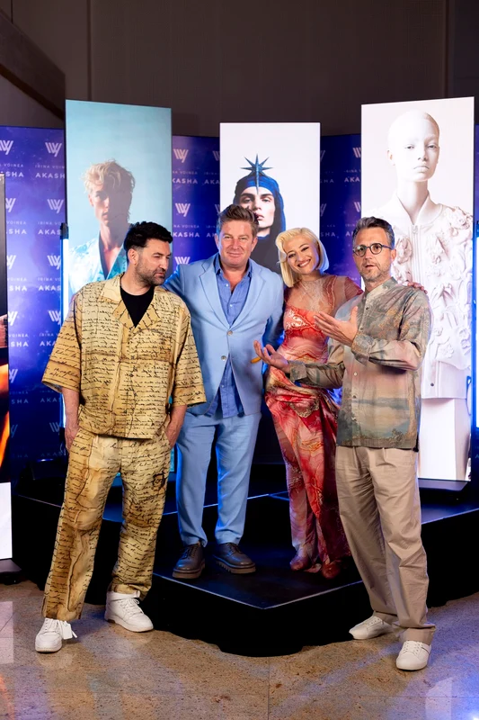 Smiley, Pavel Bartos, Andi Moisescu, Irina Voinea la lansarea „Akasha”,  Sursa foto Irina Voinea