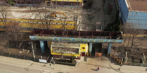 5cd02a2a445219c57e4e78e0 jpg