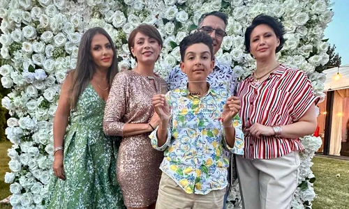 Cristi Brancu, prezentatorul emisiunii "Exclusiv VIP" de la Prima TV, a fost și el premiat aseară 