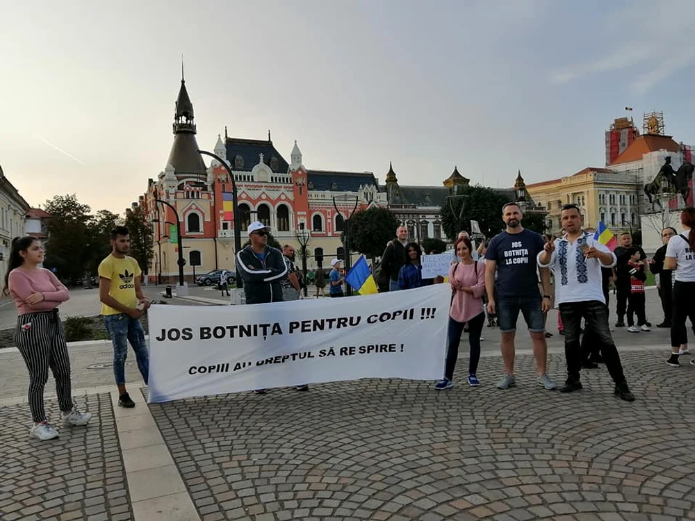 Și orădenii sunt supărați că trebuie să poarte mască