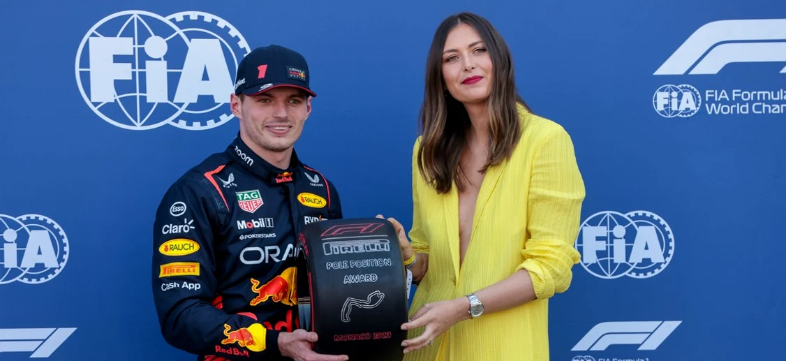 Maria Șarapova i-a acordat premiul lui Max Verstappen. Foto Profimedia