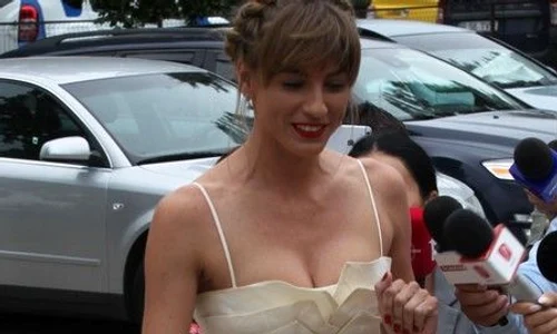 1 sotia lui mazare rochie de mireasa roxana mihalache1 jpg jpeg