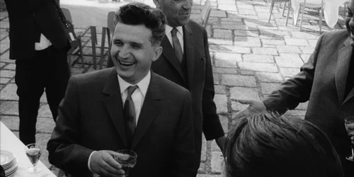 Secvenţă din "Autobiografia lui Nicolae Ceauşescu"