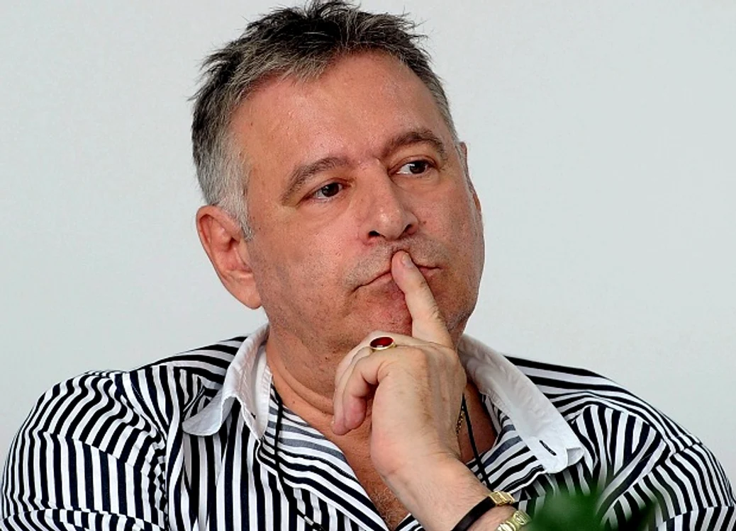 
    Deputatul Mădălin Voicu a ajuns la DNA în urma unui denunț  
