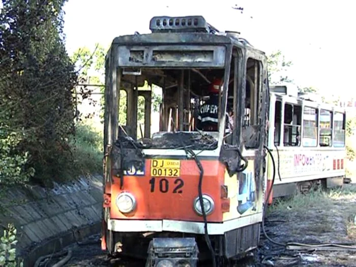 Incendiul a pornit de la un scurt-circuit la tabloul de comandă