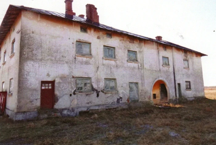 slobozia ferma perieti a ajuns o ruina foto /muzeul agriculturii slobozia