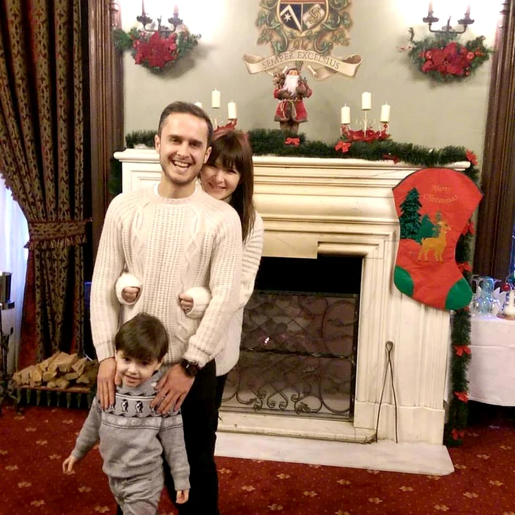 
    Familia lui Şerban Copoţ s-a mărit  