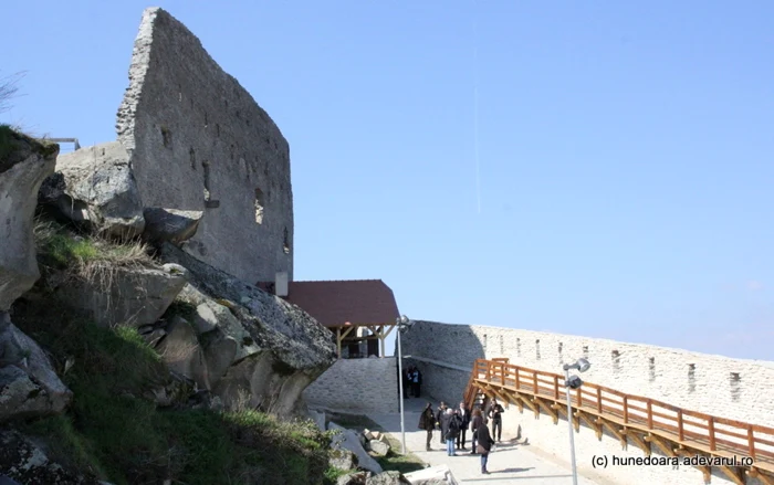 Cetatea Devei. FOTO: Daniel Guţă. ADEVĂRUL.
