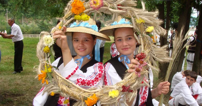 Râmnicenii sunt invitaţi de 1 Mai la serbarea câmpenească de la Malul Alb