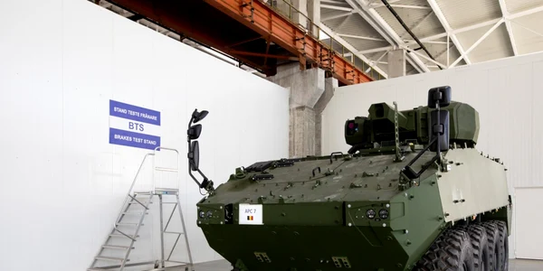 abrica General Dynamics a demarat producţia de blindate PIRANHA 5 FOTO General Dynamics