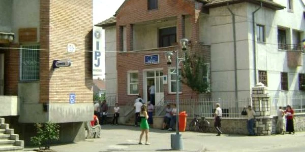 Polițiștii recomandă cetățenilor care sunt martori la săvârșirea unei infrancțiuni să apeleze Serviciul 112