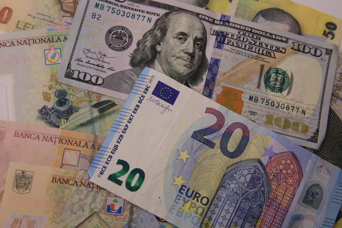 Cine sunt românii care vor fi impozitați cu 70% de ANAF, în 2024 / foto: Shutterstock