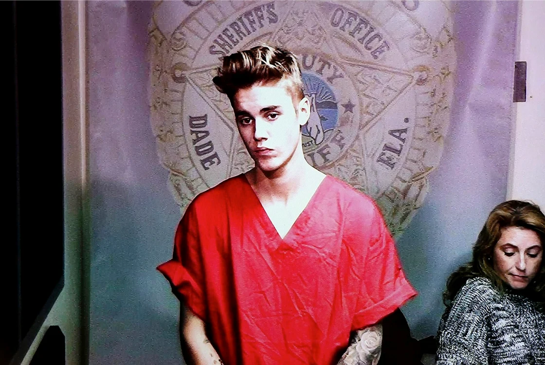 
    Justin Bieber în arest (foto Reuters)  