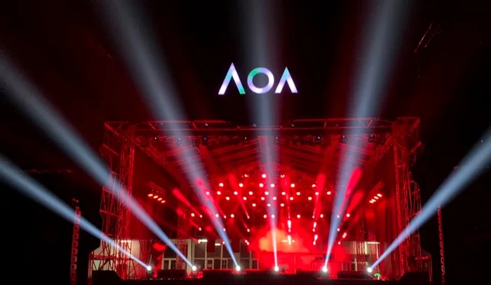 Scena de la AOA Festival este pregătită pentru artişti