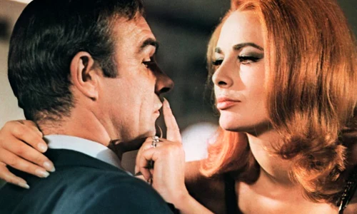 Karin Dor, Sean Connery jpeg