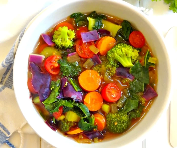 supa de legume detox jpeg