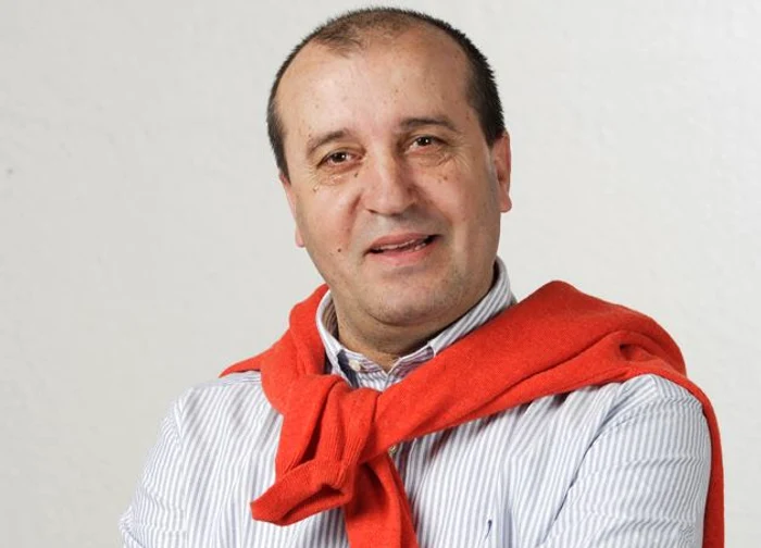 Mircea Minea este cel mai bine plătit primar de comună din România