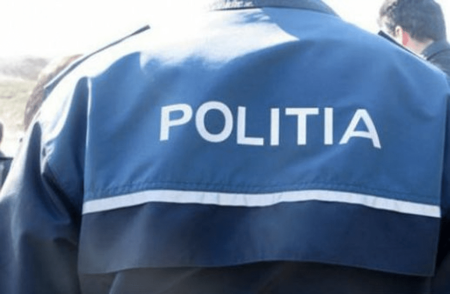 Polițist din Argeș reținut pentru trafic de influență. Ce sumă a primit pentru a ajuta o șoferiță să ia permisul