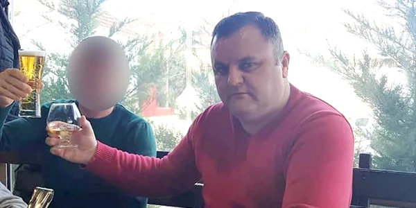 Agentul şef adjunct Sandu Modog de la Poliţia rurală Tileagd e judecat pentru purtare abuziva şi face afaceri dubioase cu lemne foto