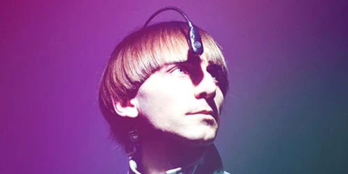 Activistul şi artistul cyborg Neil Harbisson FOTO Wikipedia/ Dan Wilton/The Red Bulletin