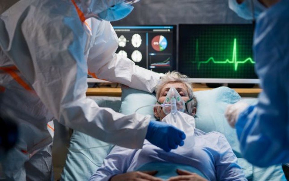 Coșmarul unei programări pentru un control cardiologic. Piedicile de care s-a lovit un nepot când a vrut să-și ducă bunica la medic
