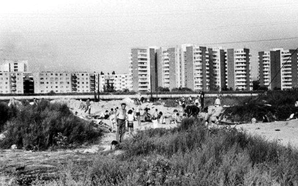 strand iosia