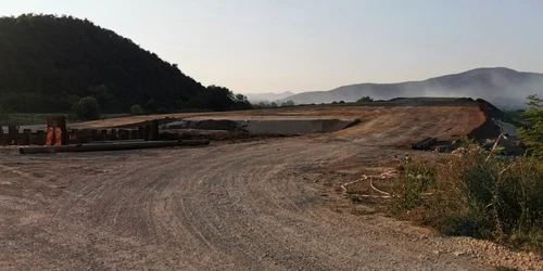 tunelurile de pe magistrala feroviara gurasada ilteu iulie 2021 foro daniel guta adevarul