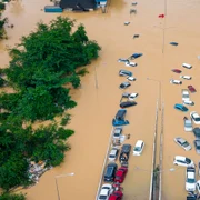 inundatii in Sumatra, indonezia SURSA X @TRTWorldNow jpg
