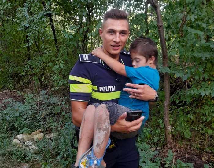 Copilul a fost găsit după ore căutări Foto: IPJ Gorj