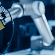 fabrica cipuri microprocesoare foto shutterstock