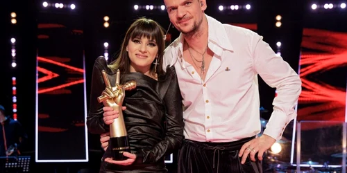 Alexandra Căpitănescu, solista lui Tudor Chirilă, a câștigat Vocea României Sursa Pro tv 