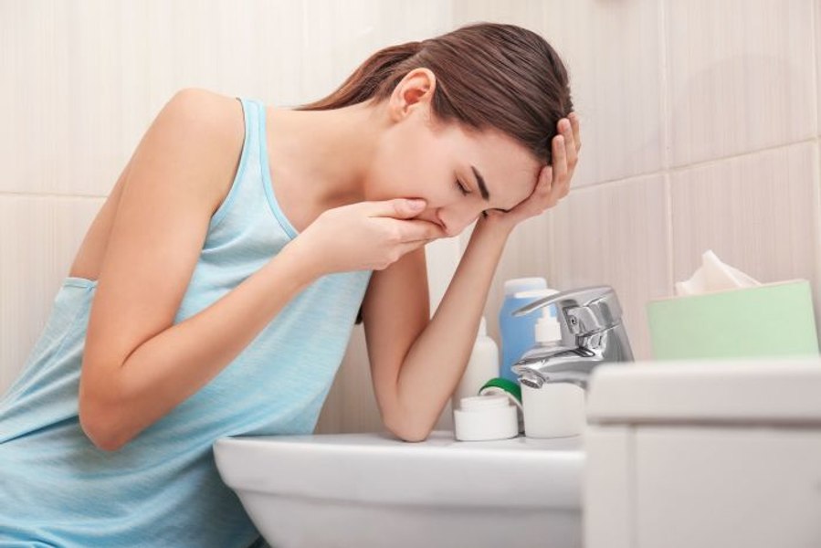 Cum ar putea fi vindecate grețurile matinale din timpul sarcinii. 80% dintre femei le experimentează