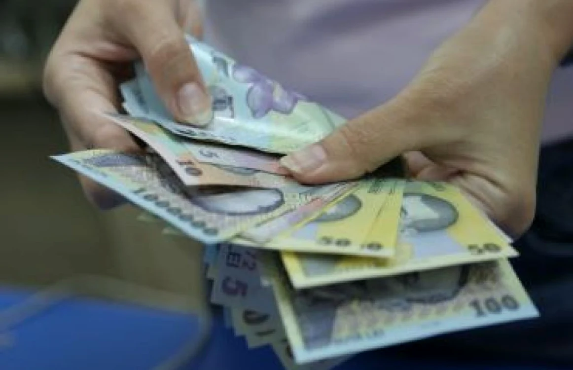 Deficit bugetar de 2,7% din PIB în primul semestru al anului