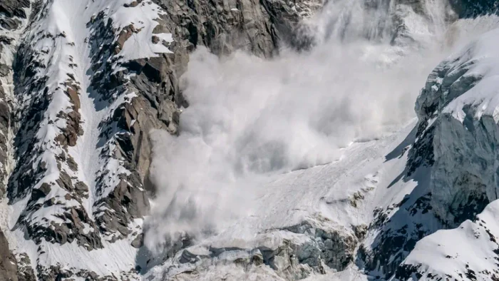 Doi schiori au murit în urma unei avalanșe în Munții Dolomiți. FOTO: Webp