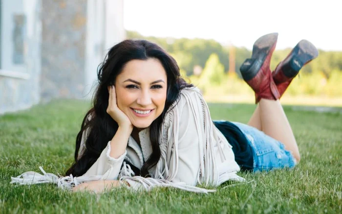 
    Andra Măruță a explicat care a fost de fapt surpriza de ziua eiFoto: Facebook  