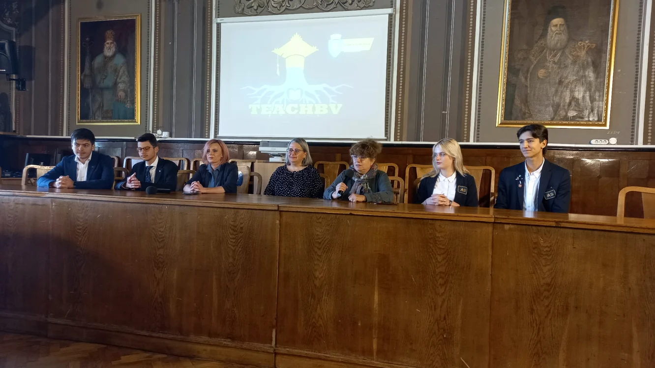 Elevi ai Colegiului Andrei Șaguna au dezvoltat o aplicație de mentorat FOTO Ioan Buciumar