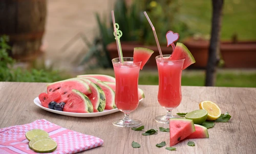 sangria cu pepene roşu jpeg