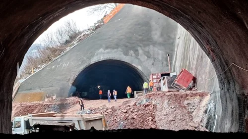 tuneluri feroviare construite pe valea muresului foto asociatia pro infrastructura