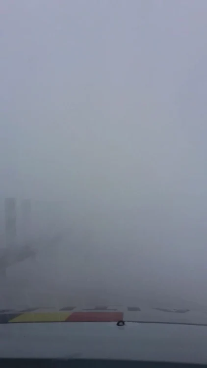Vizibilitate zero pe Autostrada Soarelui care este închisă