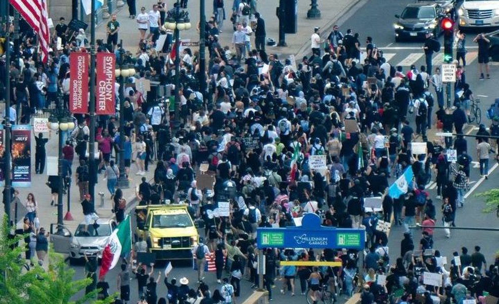 Protestele din Los Angeles. Casa Albă: Donald Trump „nu va permite niciodată ca legea străzii să prevaleze în America”