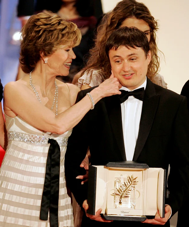 Regizorul Cristian Mungiu, alături de actrița Jane Fonda, în 2007