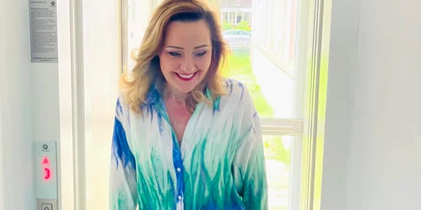 elena lasconi lift nou policlinca de la campulung jpg