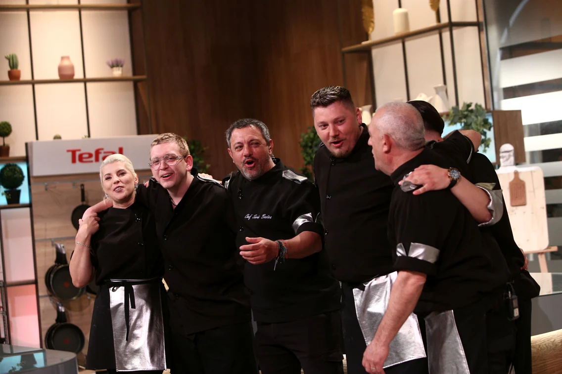 Titus Antonescu, salvat de Chef Bontea Chefi la cutite foto Antena 1 JPG